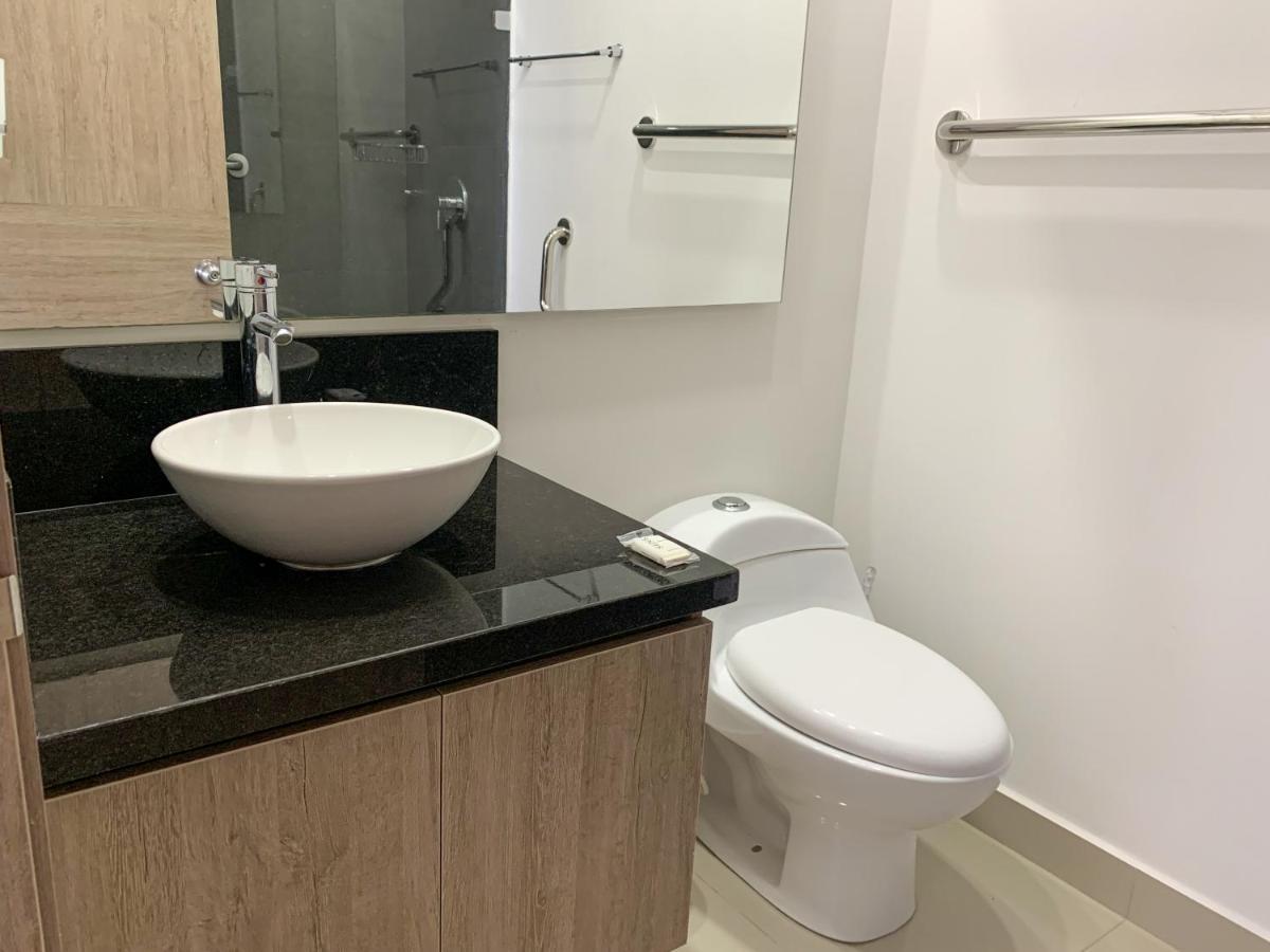 Oceanview Escape Pool, Jacuzzi & Gym In Bocagrande Apartment Cartagena Ngoại thất bức ảnh